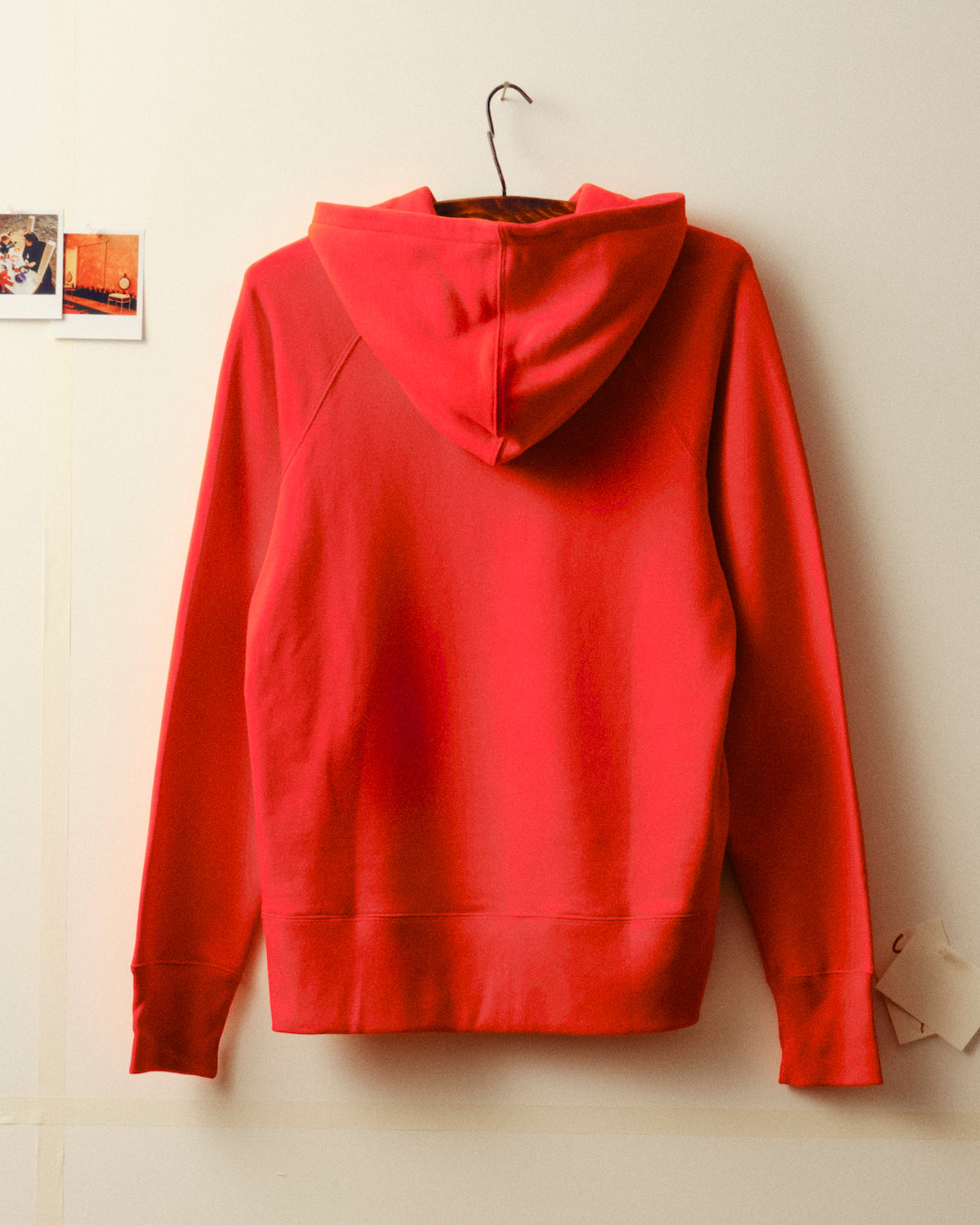 Le sweat à capuche - Rouge