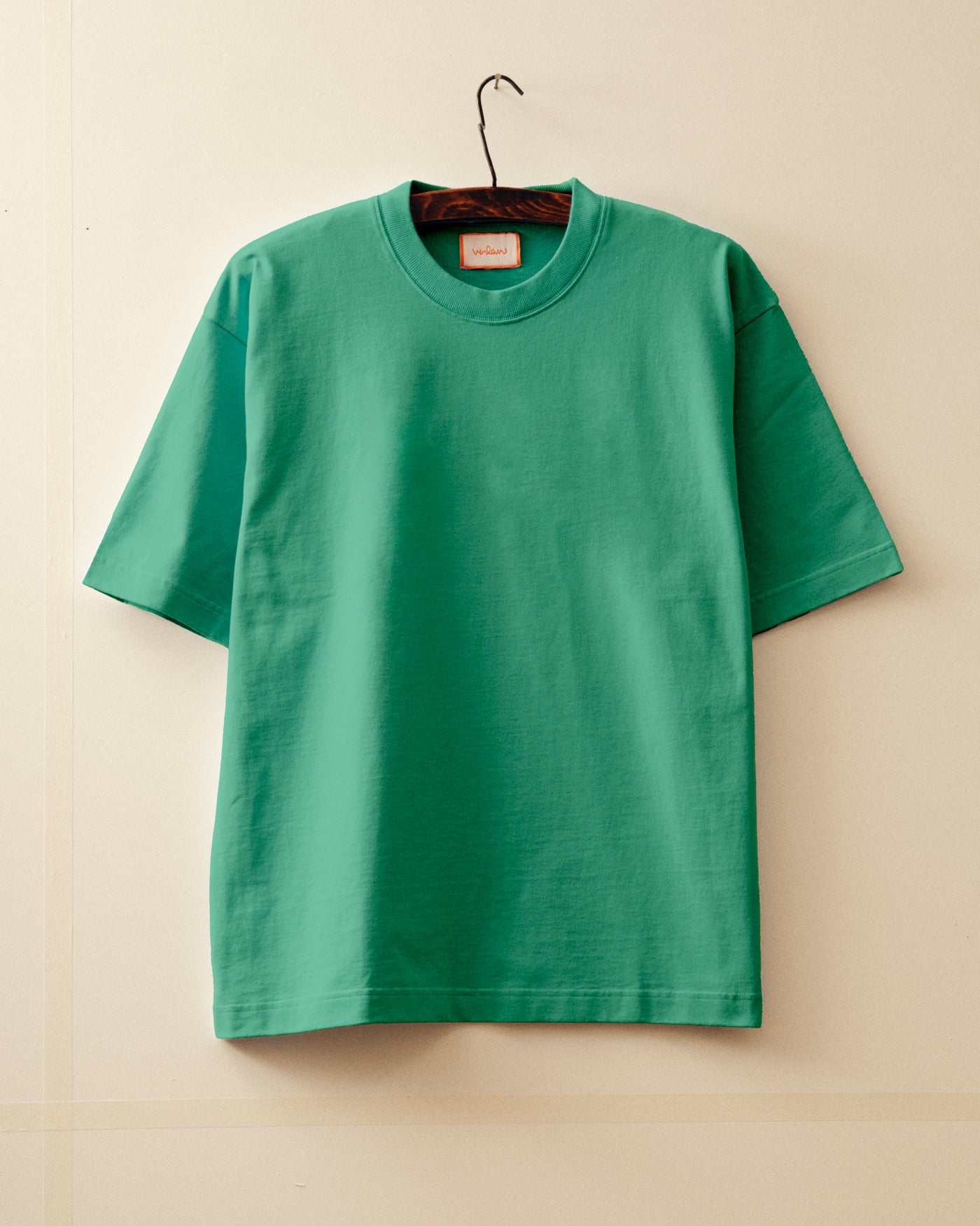 The tee - Green