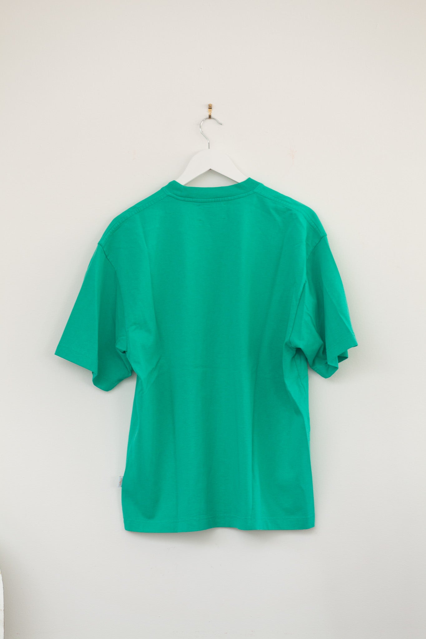Sample Sale - Cayman Island tee - Green Apple