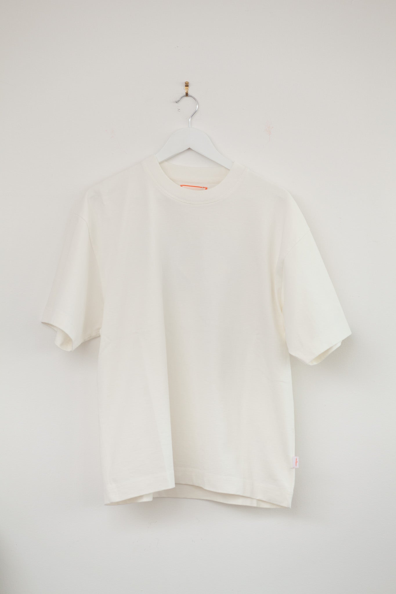 Sample Sale - Wild Cup tee - Off White