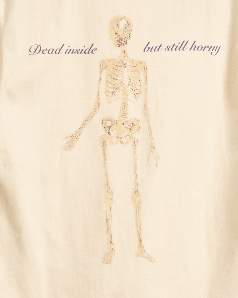 Dead and Horny?! t-shirt - Ecru